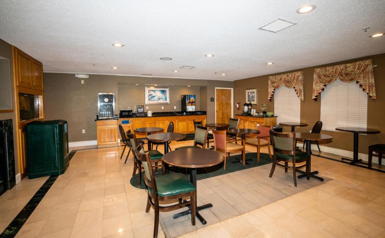 Econo Lodge Ралей Екстериор снимка
