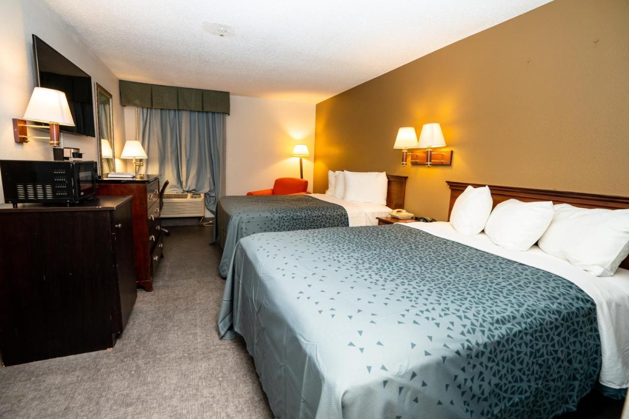 Econo Lodge Ралей Екстериор снимка