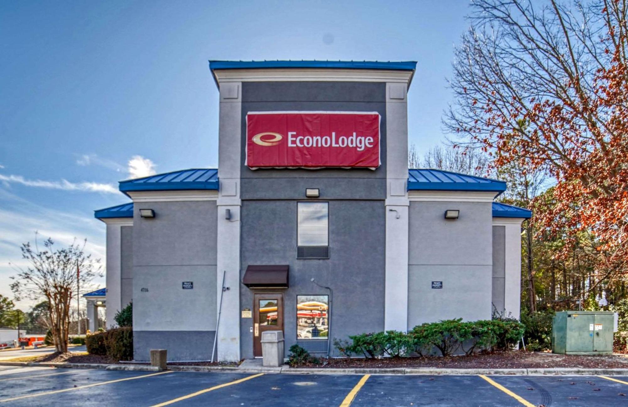 Econo Lodge Ралей Екстериор снимка