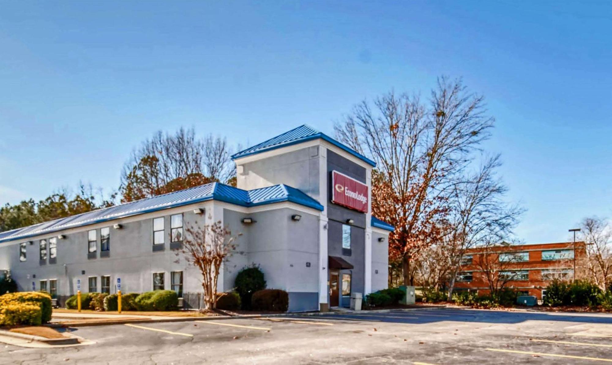 Econo Lodge Ралей Екстериор снимка